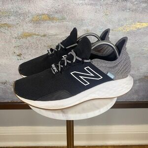 New Balance Fresh Foam Roav Shoes Mens Size 9.5 Black Gray Running Sneakers